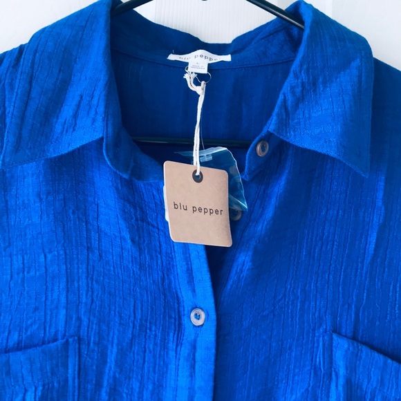 Solid Fold Sleeves Button Down In Royal Blue - Picture 7 of 9